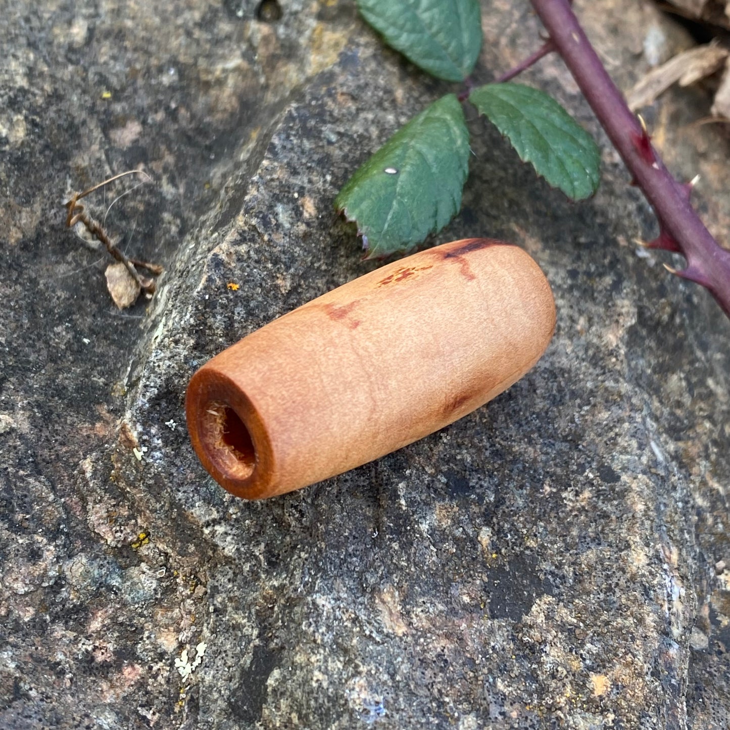 Nakimani Rosenholz Bead
