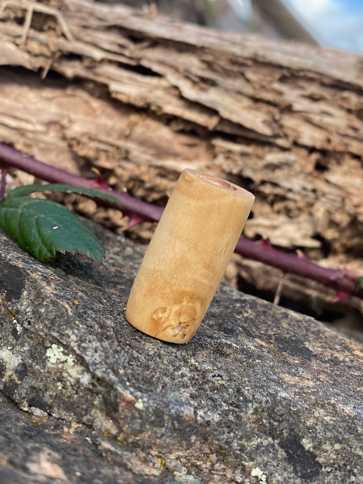 Nakimani Olivenholz Bead