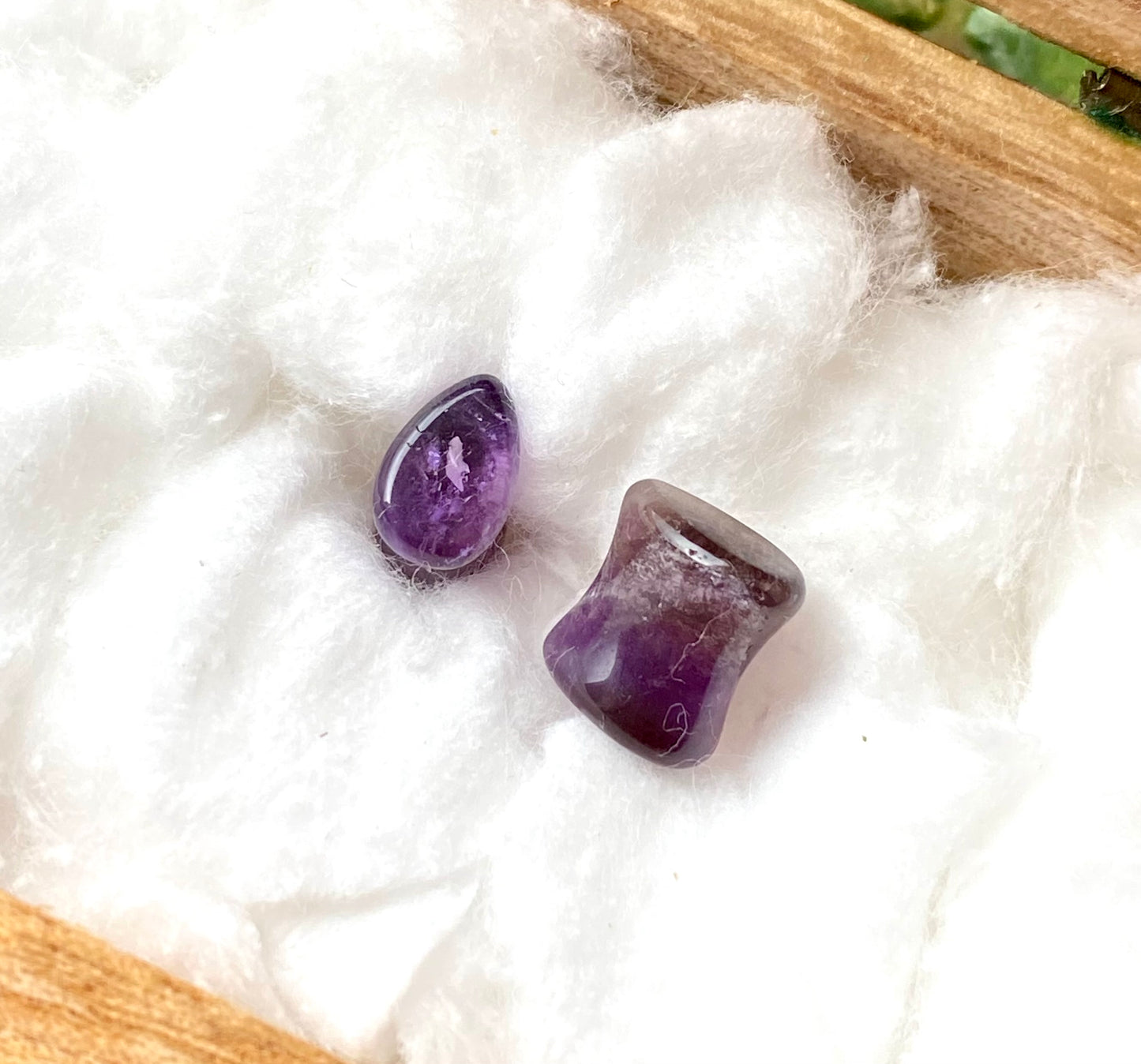 Amethyst Quartz Plugs 6mm: Natürliche Eleganz