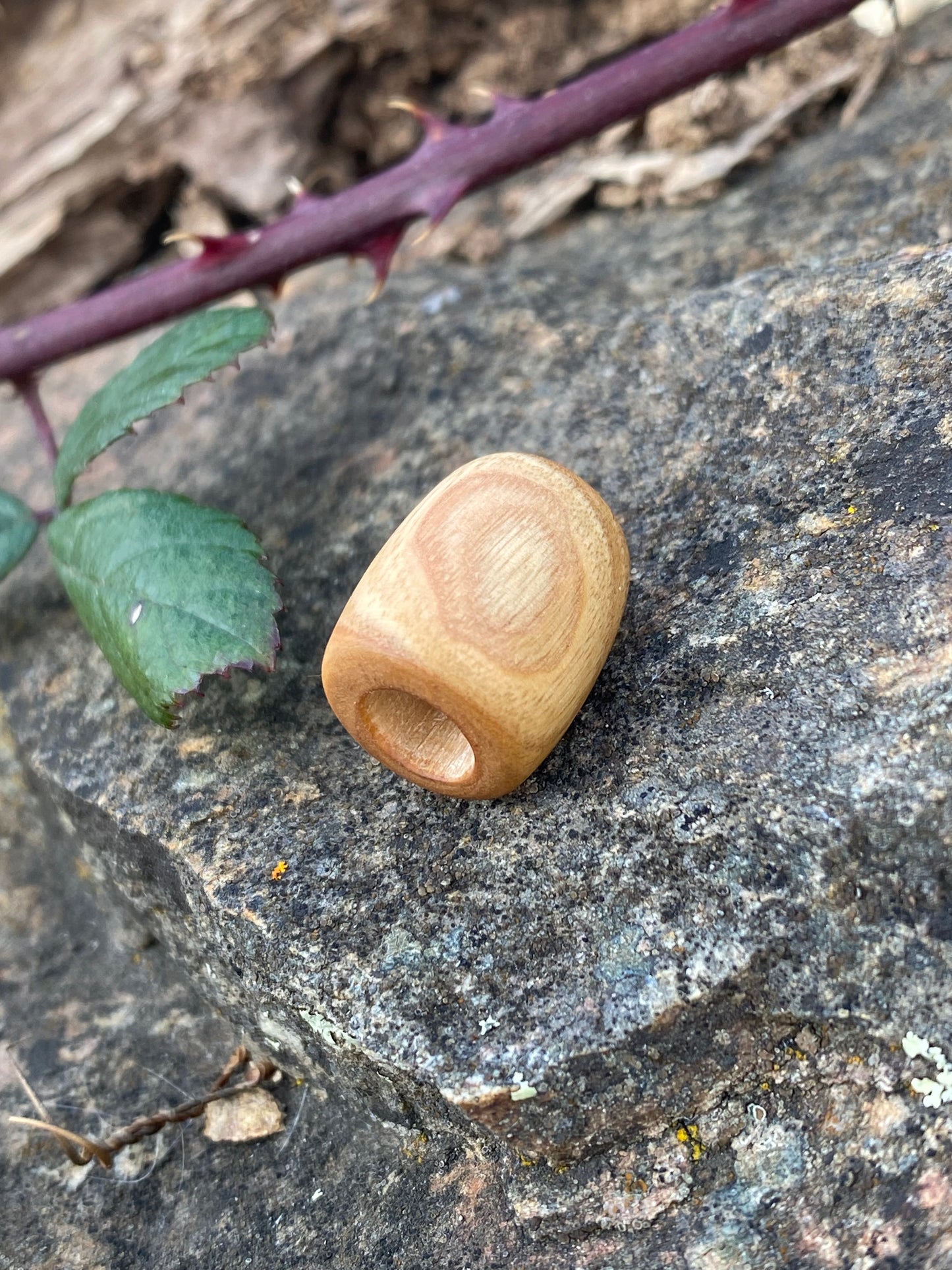 Nakimani Birnen Bead