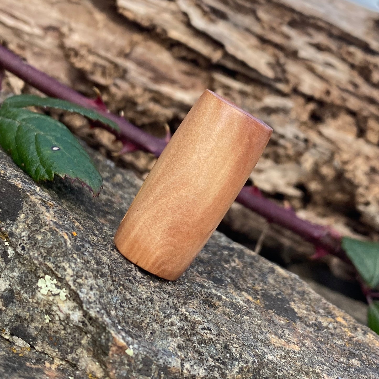 Nakimani Rosenholz Bead
