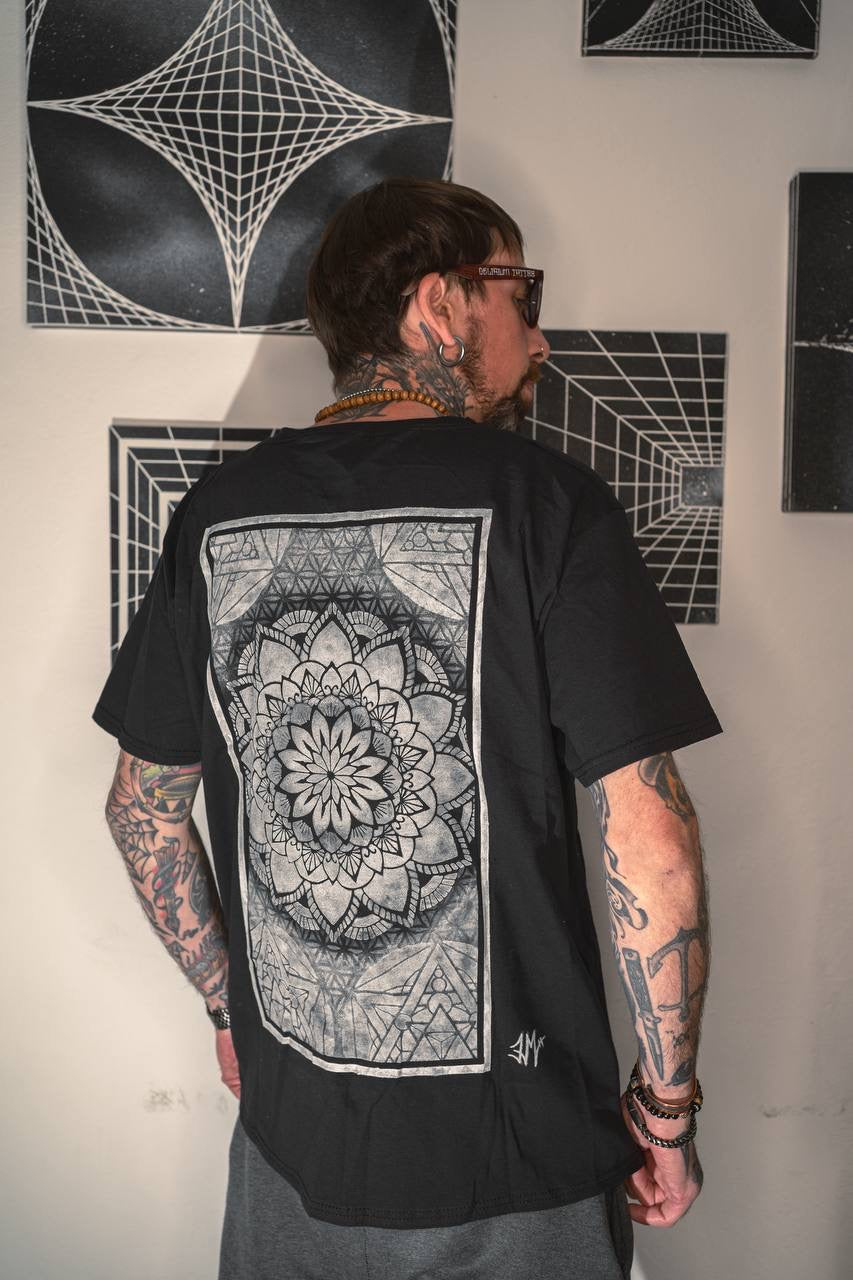 Urban Spirit T-Shirts by Tattoo Artist Edumandarina