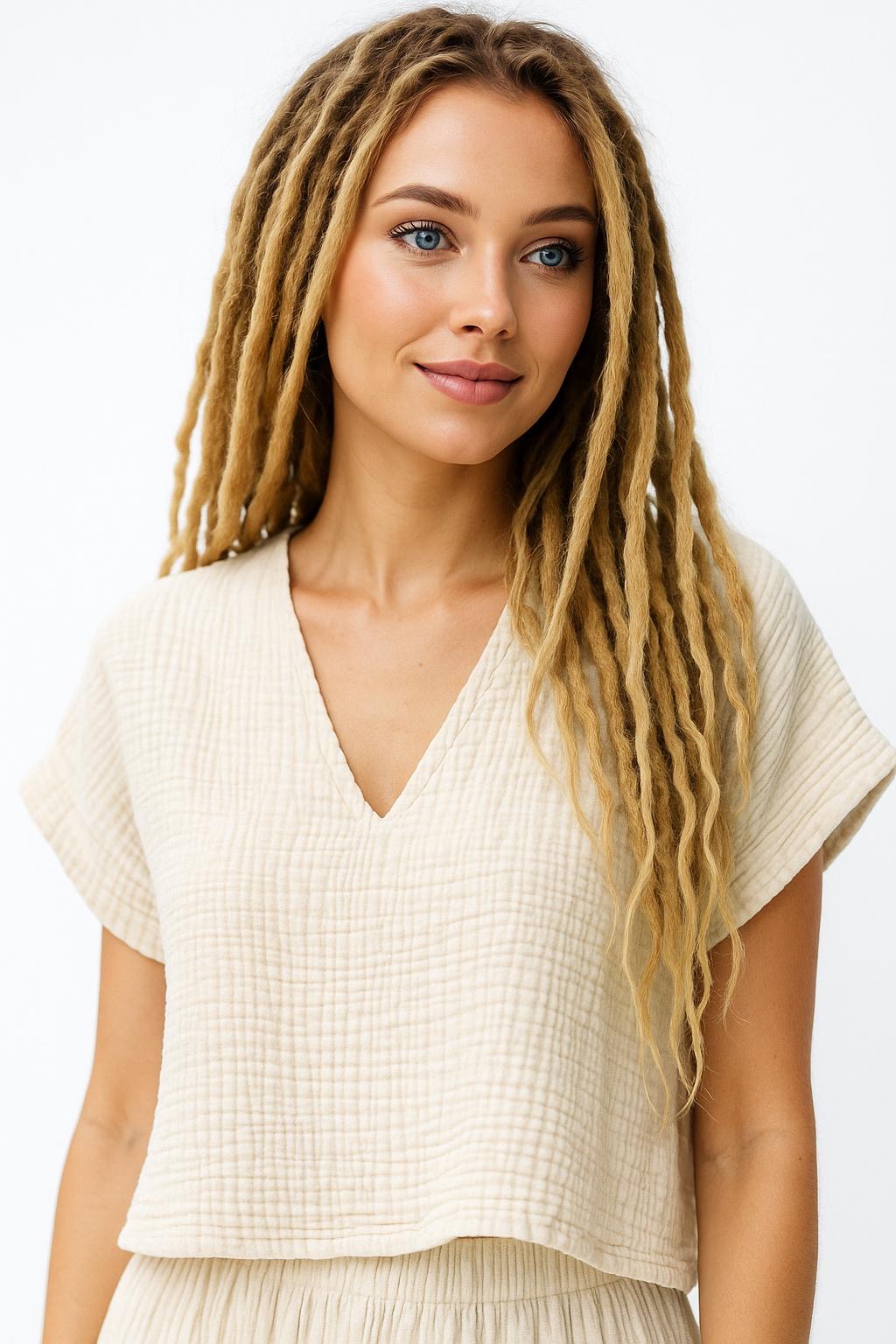 Oversize-Bluse aus 100 % Baumwolle – Kurzarm mit V-Ausschnitt