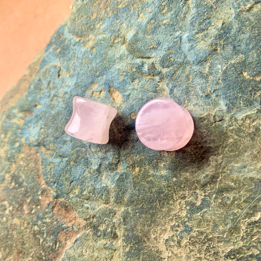 Rosenquarz Plugs in 12mm - DreadLocos Shop