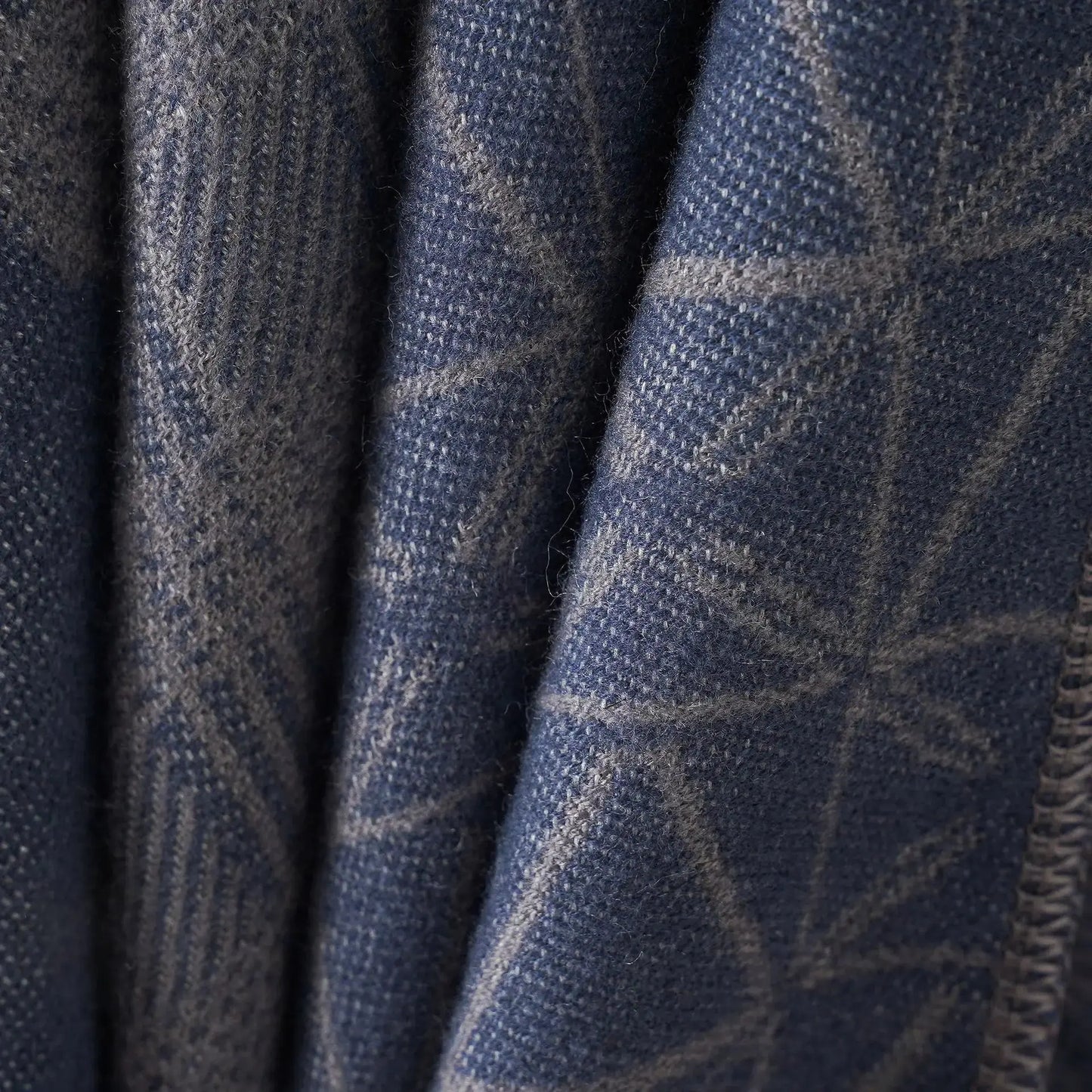 SHawl *Herbst Mode* Geometric Design DreadLocos Shop