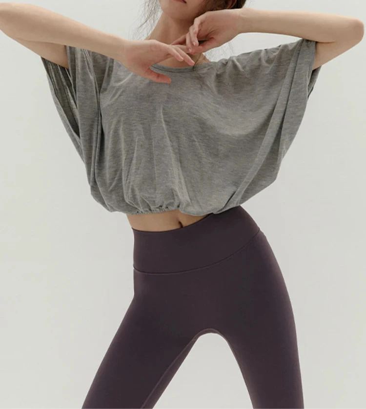 T-Shirt mit Batwing-Ärmeln und Rückenfreiem Design für Damen