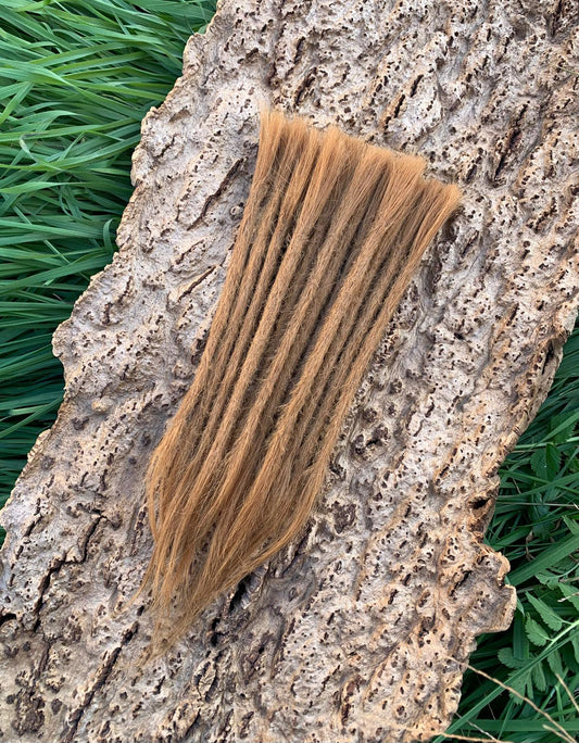 10 Europäische Echthaar Dreadlocks in Zimtblond